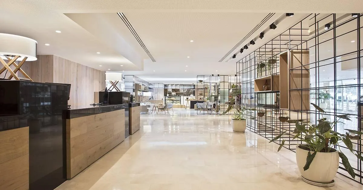 The Level At Melia Sevilla 3*,  Spanien
