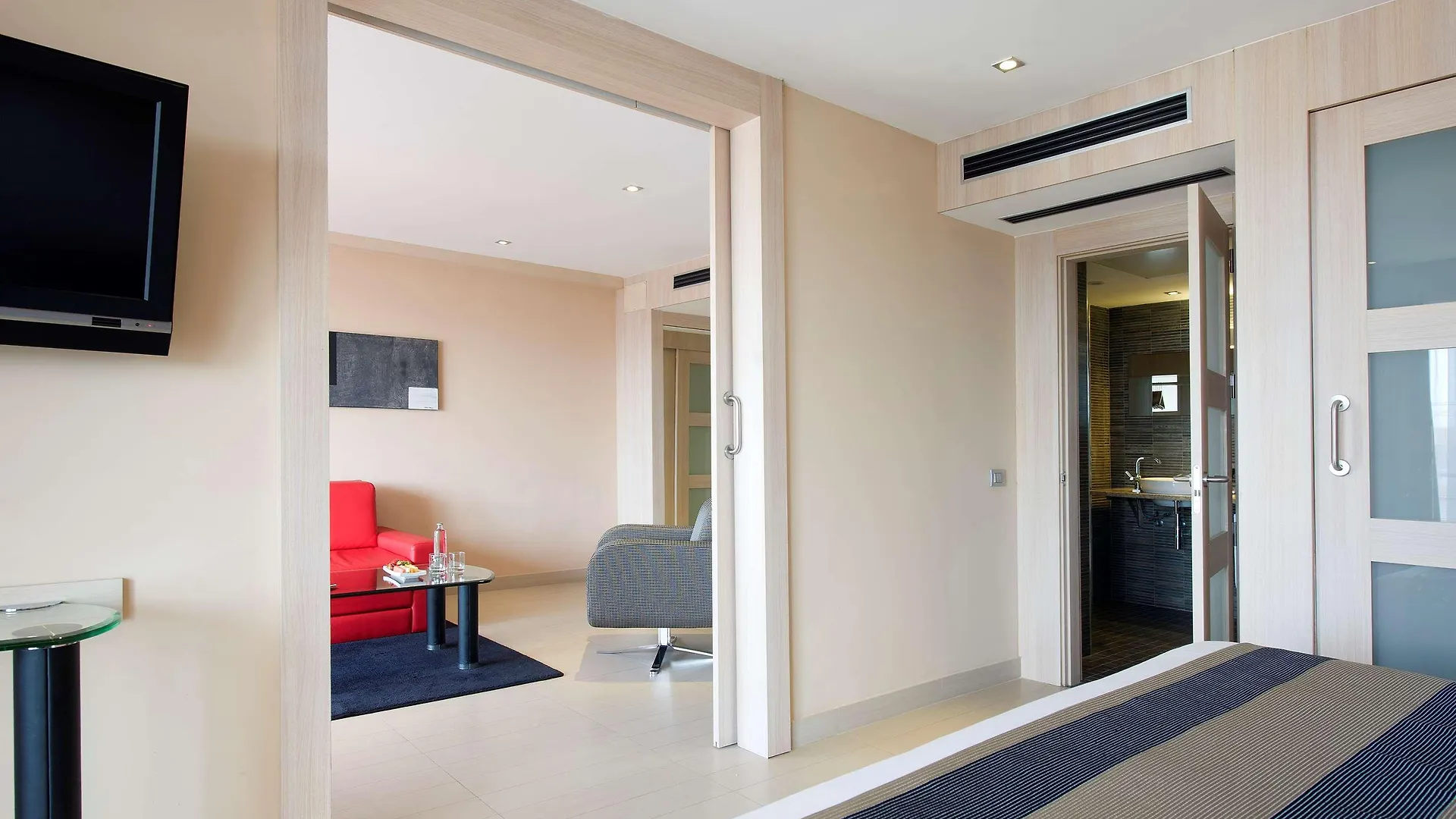 The Level At Melia Sevilla 3*, Севилья
