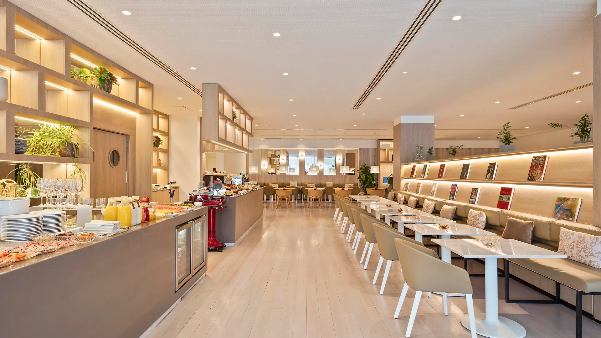 The Level At Melia Sevilla Испания